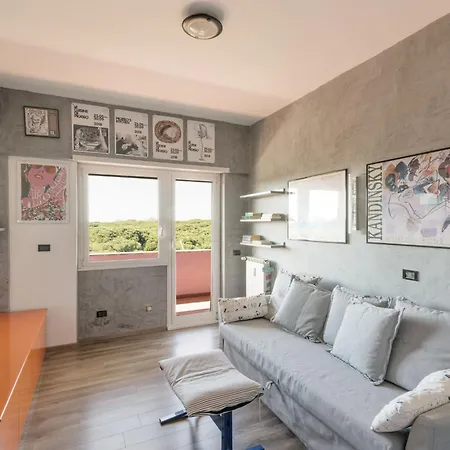 Roma- Tra Mare E Pineta By Interhome